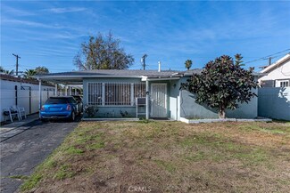 10621 Ilex Ave, Pacoima, CA 91331