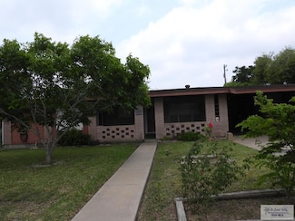55 Carlton Dr, Brownsville, TX 78521