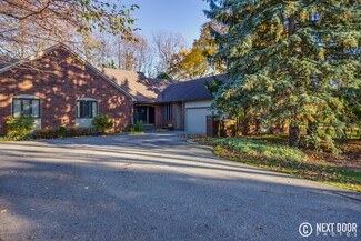 3140 Middlegate Dr SE Unit 13, Grand Rapids, MI 49546