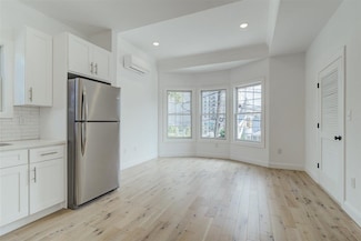 671 Palisade Ave Unit 2, Jersey City, NJ 07307