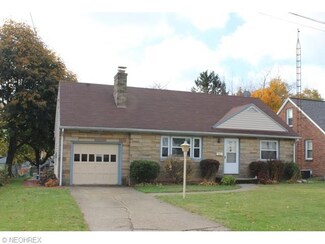 3046 26th St NW, Canton, OH 44708