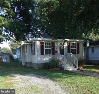 6 Penn St, Pennsville, NJ 08070