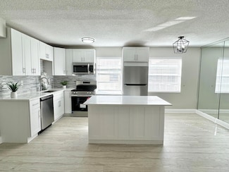 222 Piedmont E, Delray Beach, FL 33484