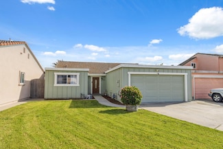 724 Sherman Cir, Salinas, CA 93907