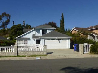 490 S Radio Dr, San Diego, CA 92114