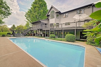 3730 E Devonshire Ct, Bloomington, IN 47408