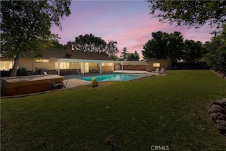 11223 White Oak Ave, Granada Hills, CA 91344