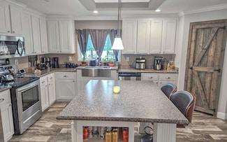 10180 County Road 252, Live Oak, FL 32060