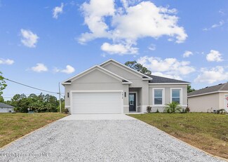 7915 100th Ct, Vero Beach, FL 32967