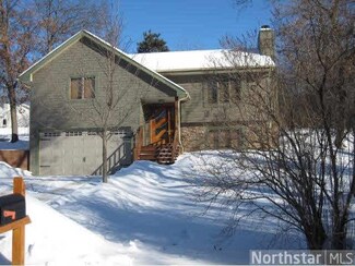420 420 Glenmar Ave, Mahtomedi, MN 55115