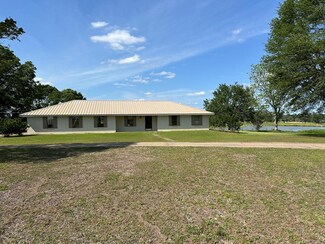 2125 Wardlaw Rd, McComb, MS 39648