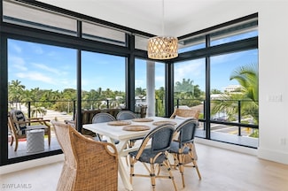 850 Central Ave Unit 305, Naples, FL 34102