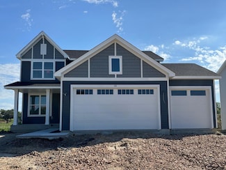 717 Longmeadow Ln, Waconia, MN 55387