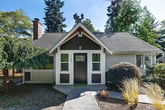 127 NE 120th St, Seattle, WA 98125