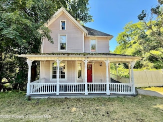 73 College Ave, Factoryville, PA 18419