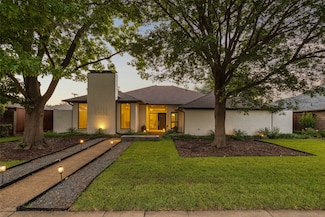 16114 Shadybank Dr, Dallas, TX 75248