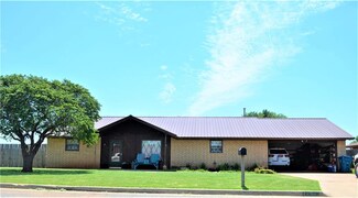 1424 Mallard Way, Cordell, OK 73632