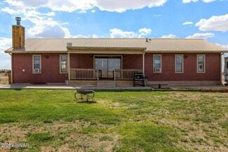 529 S Foothills Blvd, Taylor, AZ 85939