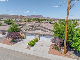 933 E Beverly Ave, Kingman, AZ 86409