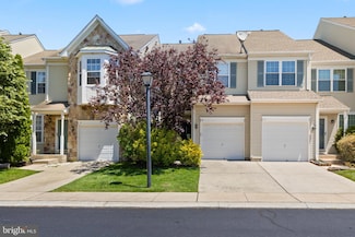 14 Barclay Ct, Bordentown, NJ 08505