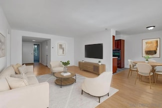 2352 Torrey Pines Rd Unit 5, La Jolla, CA 92037