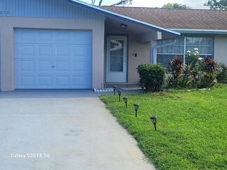 650 SE Strait Ave, Port Saint Lucie, FL 34983