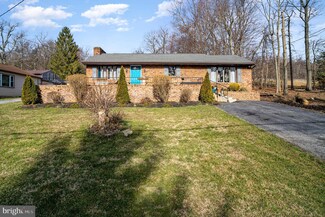 13917 Pennersville Rd, Waynesboro, PA 17268