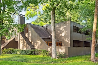 179 Litchfield Ln, Houston, TX 77024