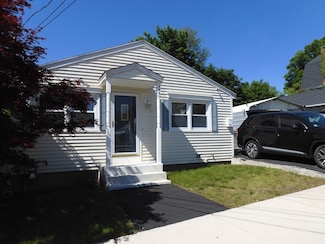 346 University Ave, Lowell, MA 01854