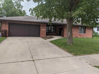 339 Burr Oak Ave, South Beloit, IL 61080