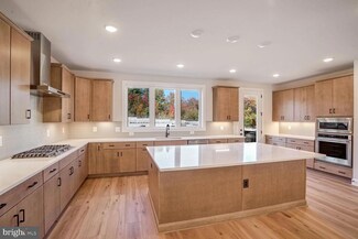 1651 Fellowship Square, Reston, VA 20190