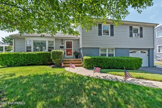 28 West St, Monmouth Beach, NJ 07750