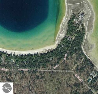 13745 Ingalls Bay Rd Unit 18, Omena, MI 49674