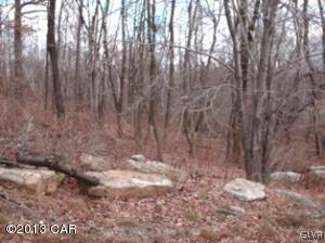14 White Oak Rd, Nesquehoning, PA 18240