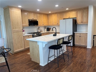 3774 Dunkirk Dr, Oxnard, CA 93035