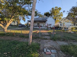 116 E Grandriver St, Clinton, MO 64735