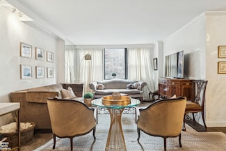 420 E 51st St Unit 6B, New York, NY 10022