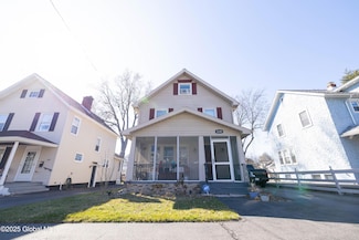 1145 Keyes Ave, Schenectady, NY 12309
