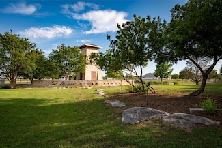 110 Rustic River Rd, Martindale, TX 78655