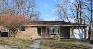 2600 Washburn St, Scranton, PA 18504