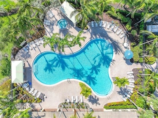 6548 Monterey Point Unit 202, Naples, FL 34105