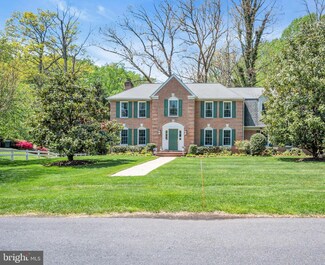 2801 Cabin Creek Dr, Burtonsville, MD 20866