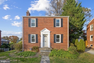 2711 Elnora St, Silver Spring, MD 20902