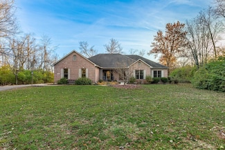 1885 Greentree Rd, Lebanon, OH 45036