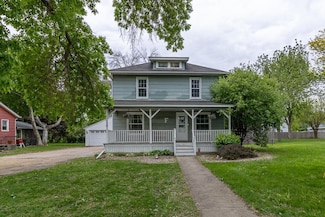 517 Cleveland Ave W, Winnebago, MN 56098