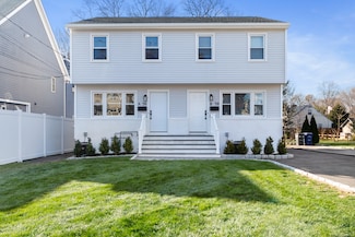 59 Clinton Ave Unit A, Norwalk, CT 06854