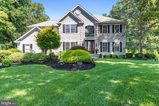 8 Armitage Ct, Sewell, NJ 08080
