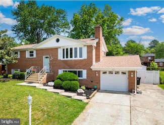 12900 Glynis Rd, Clinton, MD 20735