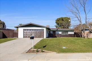 2606 Noble Ave, Bakersfield, CA 93306