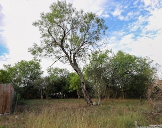 502 Baltzell Ave, San Antonio, TX 78221